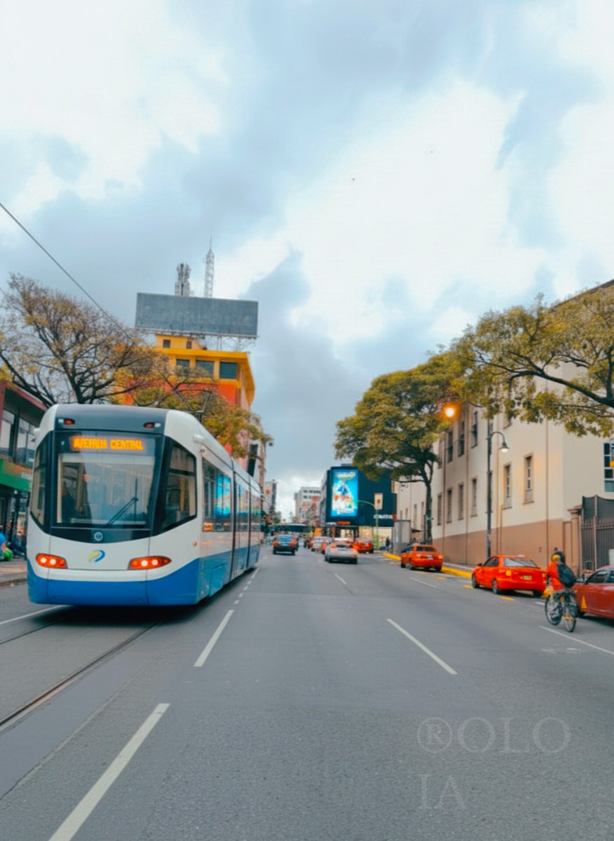 davidbvcr's tweet photo. ¿Se imaginan? Lo que Costa Rica pudo haber tenido si no hubiésemos tenido décadas de gobiernos carro centristas y autobuseros financiando campañas. https://t.co/fElYojOdPm