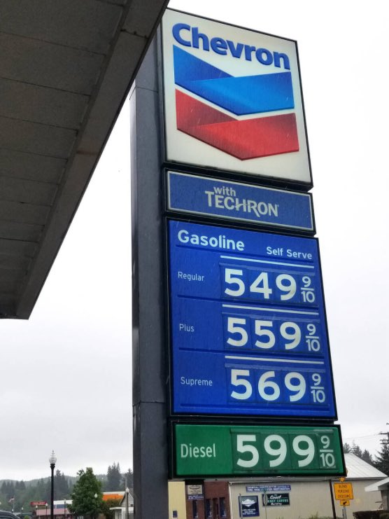 AnthonyMixerWA's tweet image. This is unfortunate news.

WA’s Climate Commitment Act (rammed through by Olympia Democrats) is driving up fuel prices and emptying Washingtonian’s pockets in highway robbery fashion.

Sadly the initiative process failed, now the legal process also. The CCA is here to stay…😡