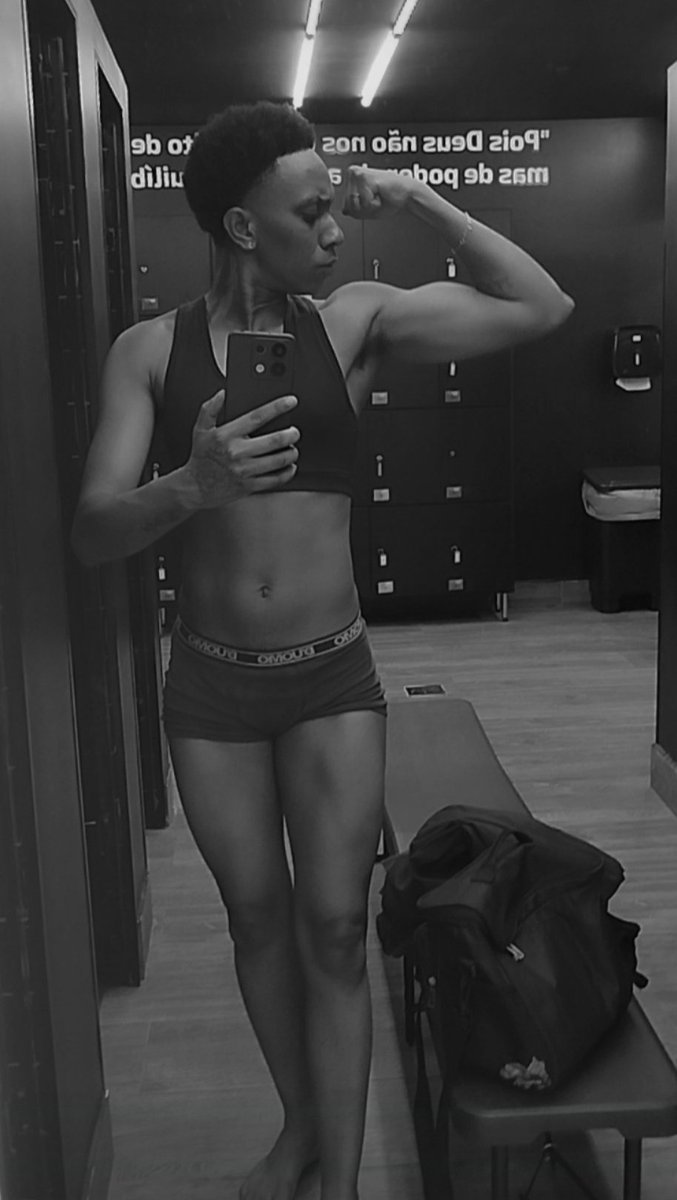 SrRickyTaylor's tweet photo. 💪🏾🥵 Continua ... https://t.co/raKxOsCx2n