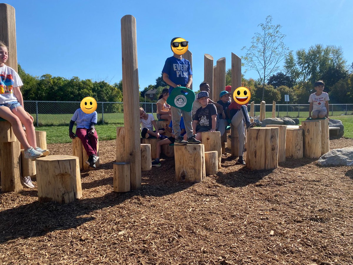 Grade 3C at Holy Redeemer tweet media