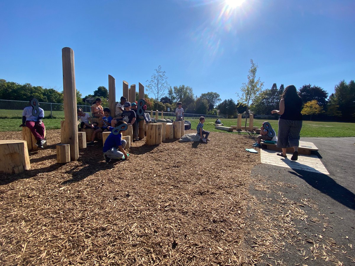 Grade 3C at Holy Redeemer tweet media