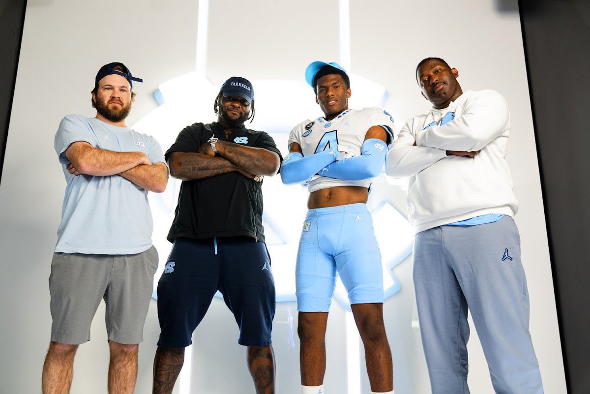 Three-star two-way athlete Omari Johnson tells <a href="/247Sports/">247Sports</a> that he has decommitted from <a href="/UNCFootball/">Carolina Football</a>. 

VIP 247sports.com/college/north-… <a href="/SethGuttman/">Seth Guttman</a> <a href="/BrianDohn247/">BrianDohn247</a> 

<a href="/Heel247/">TarHeel247</a> <a href="/rarimari1/">Omari “rari mari” Johnson</a>