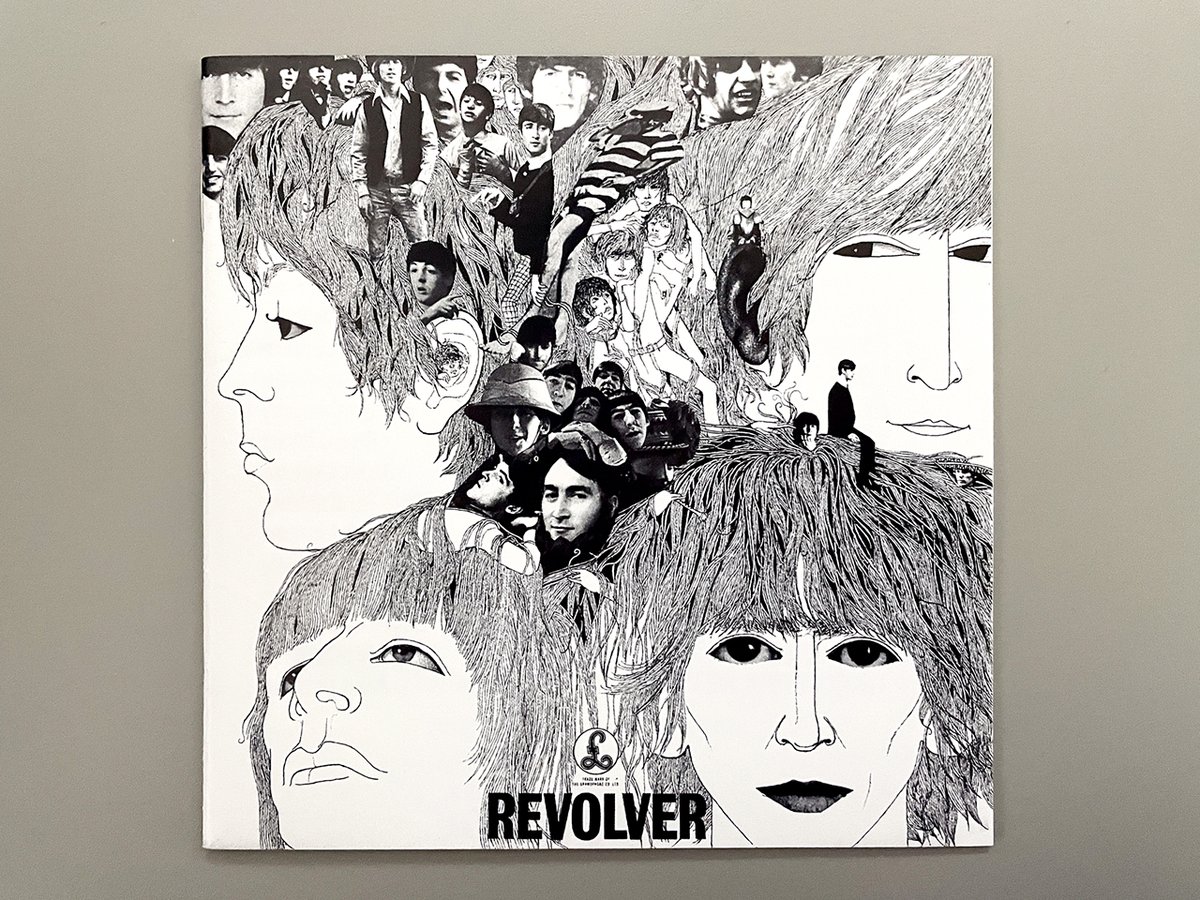 おはようございます⛅今朝はビートルズの『リボルバー』を聴いています🎶考えることをやめて虚無に身をまかせる朝です。 