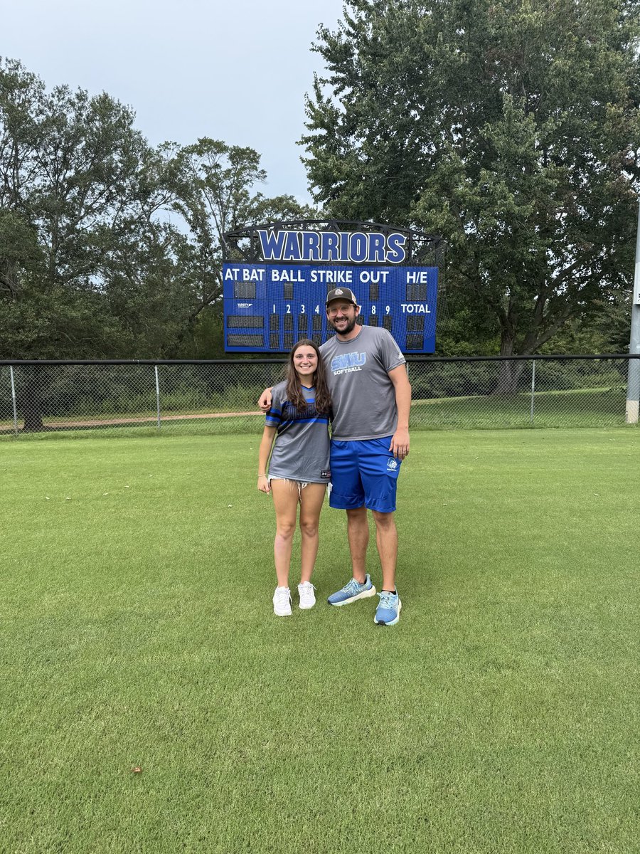 Anabella Lupinacci tweet media