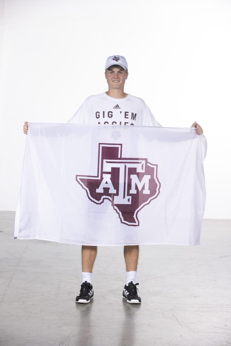 Following his official visit last month, Jan Chlodnicki (UTR 12.44) of Poland has verbally committed to <a href="/AggieMTEN/">Texas A&M Men's Tennis</a> and will join Texas A&amp;M for the fall of 2026. The 16-year-old has an ITF juniors ranking of #76, winning five singles and five doubles titles.