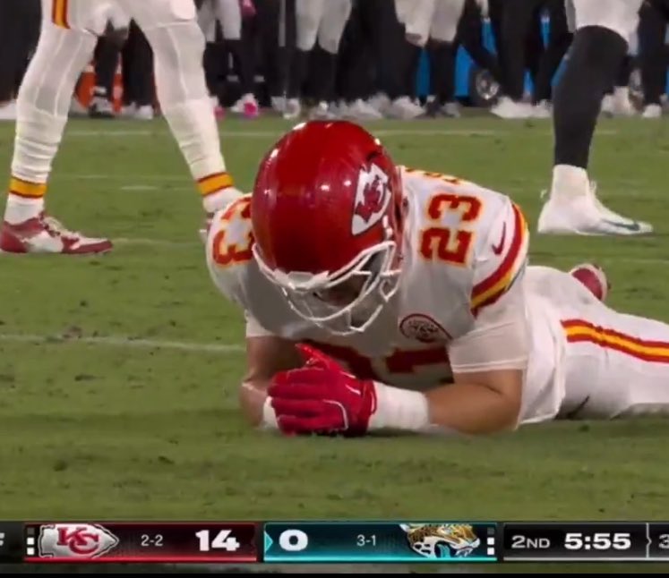 Contextking's tweet image. When you know you messed up and it’s going to be all over social
Media