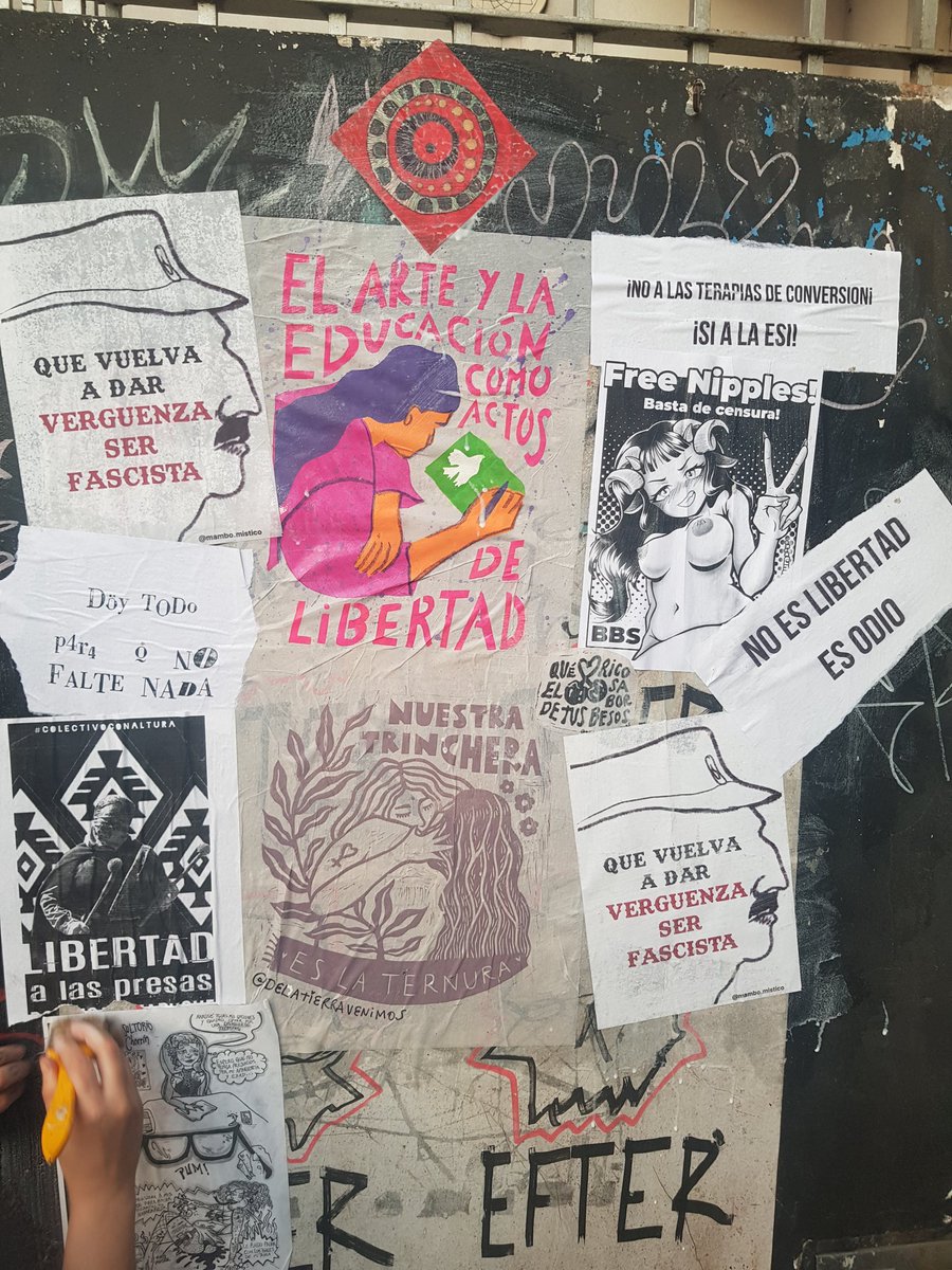 El sábado estuvimos presentes en la Marcha del Orgullo de #Quilmes

¡Ante el odio y la crueldad, respondemos en las calles con #orgullo!