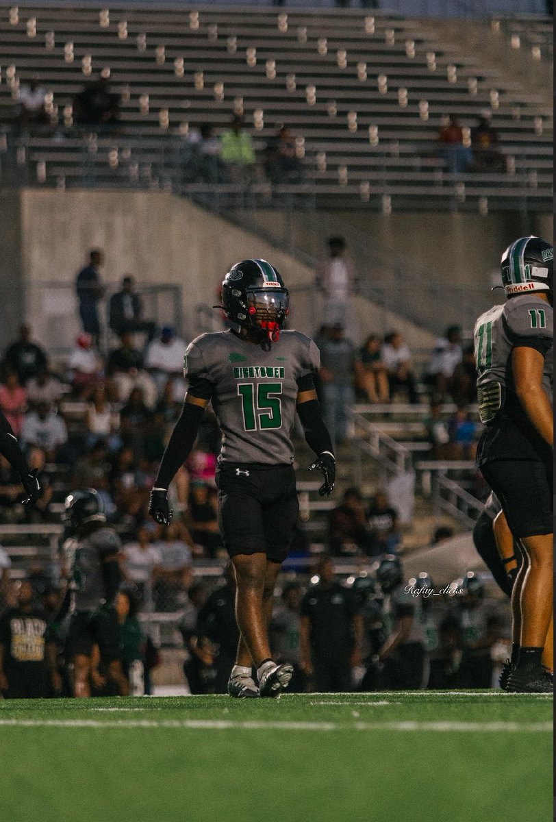 quentin_spiess's tweet photo. Our #FirstSack award goes to @XavierV01831941 Xavier is a senior Will LB who had a sack on the first series of the game. Xavier is a very athletic LB who moves well in space and has elite coverage skills at that position.

@coachanthony46 
@HightowerFB https://t.co/rsvE4nVcdq