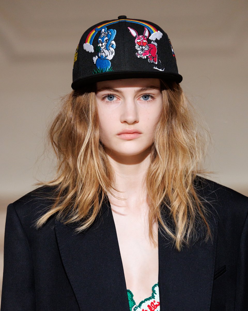 パリ発、東洋と西洋の美を融合させた唯一無二の世界観で知られる