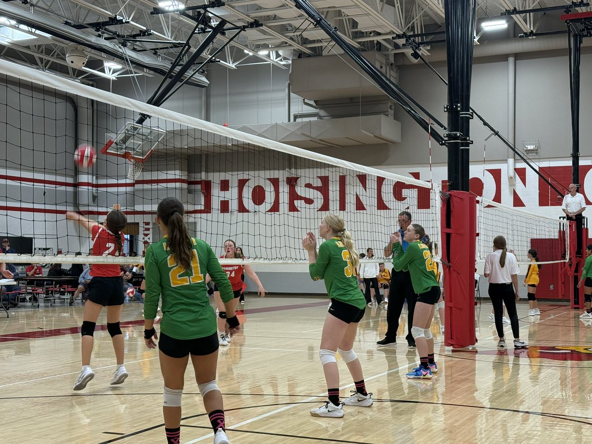 Pratt_LibertyAD's tweet photo. LMS Volleyball traveled to Hoisington tonight to take on the Cardinals and Hays.  7A, 8A, and 8B all beat Hoisington but lost to Hays.  GG!! https://t.co/srlKLGBi4M