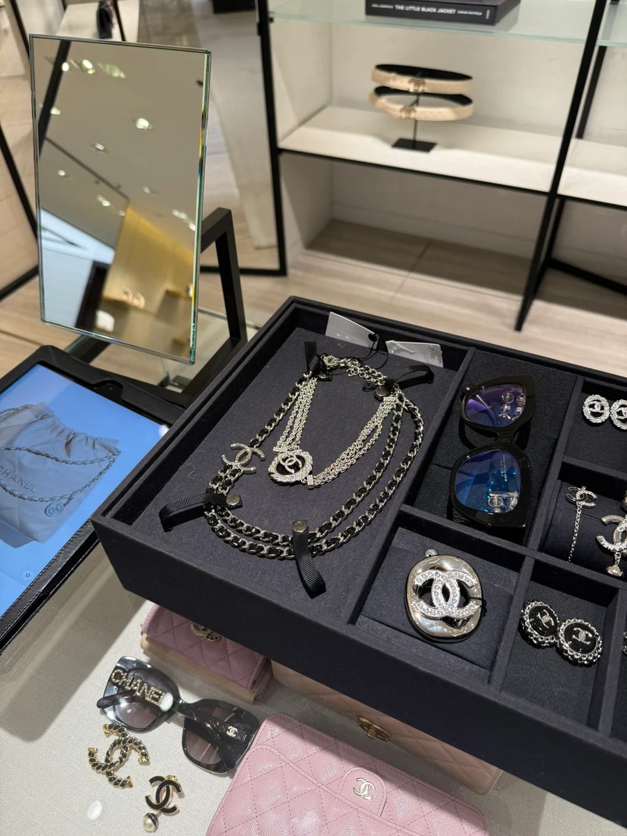 あなたが見せる優しさ💖、あなたが流した涙💧、あなたが積み重ねた努力💪。
そのすべてが必ずあなたを美しく輝かせる光になる✨。
だからどうか、自分を小さく見積もらないでね🌸。