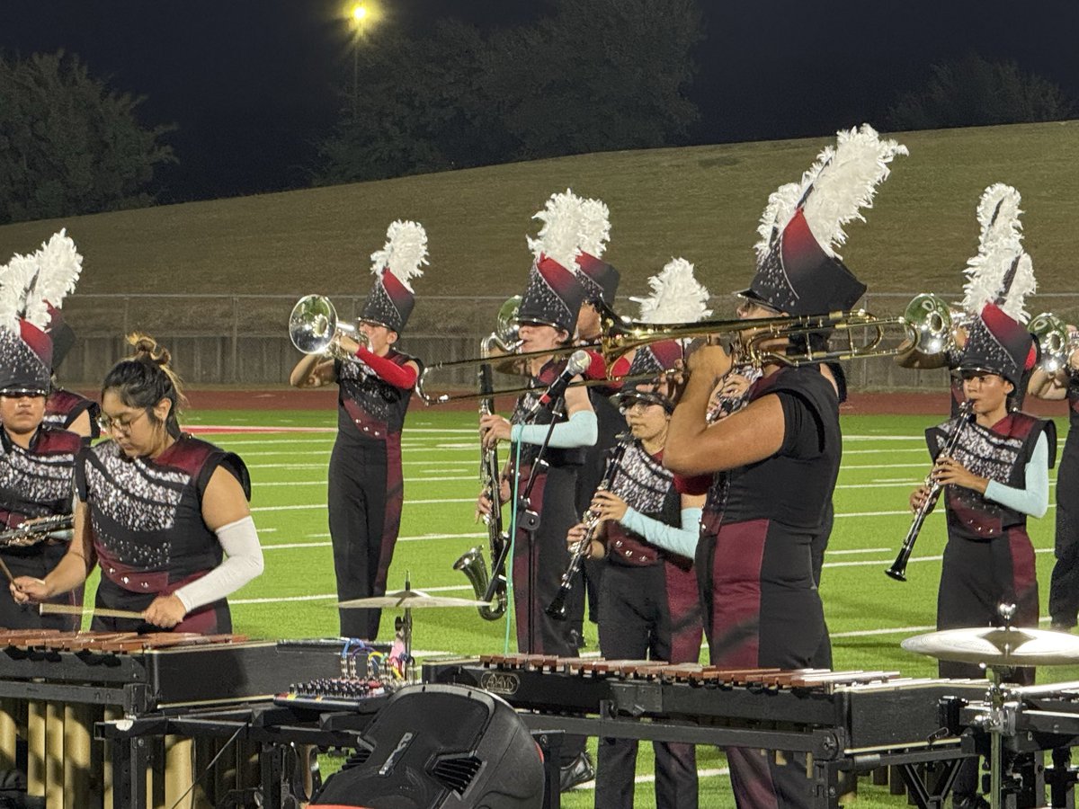 mannydlc2's tweet image. This is THE PRIDE OF NORTH SIDE! My band did amazing! Congratulations to the teachers &amp;amp; students that have put in countless hours! Steers Up! 🤘🏼#elevateeverything  @FWISDVPA