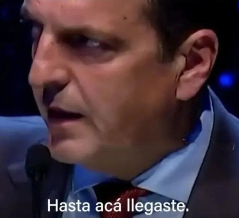 Por fin el primo no lo puede salvar más. Fede Mestre, hasta acá llegaste. #LaVozArgentina