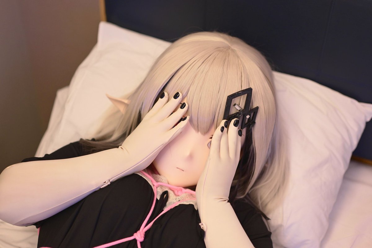 你…你…你不能不…不可以…这样做…不可以呀😭

#kigurumi #着ぐるみ
