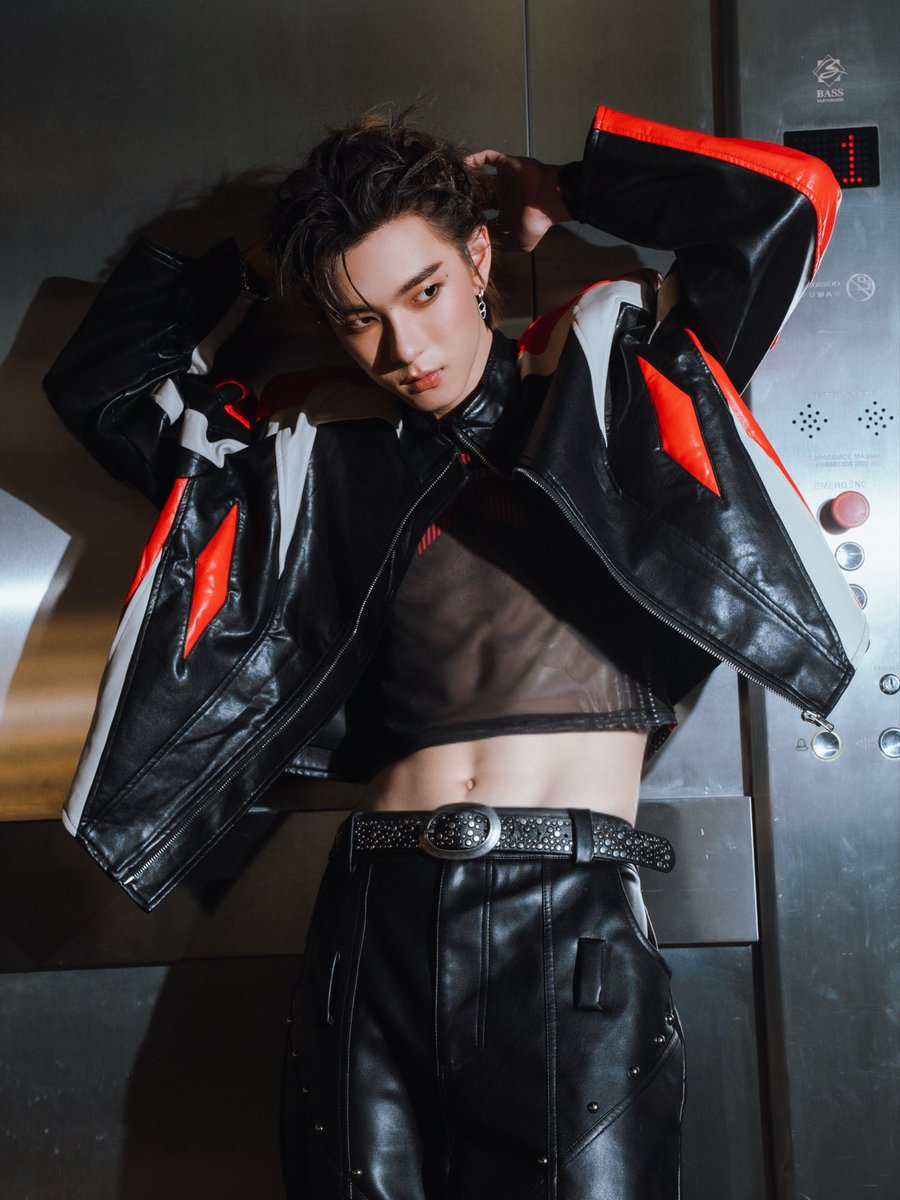 ppoohkt's tweet image. Last stop of #PitBabeTheSeries 🏎️🏁