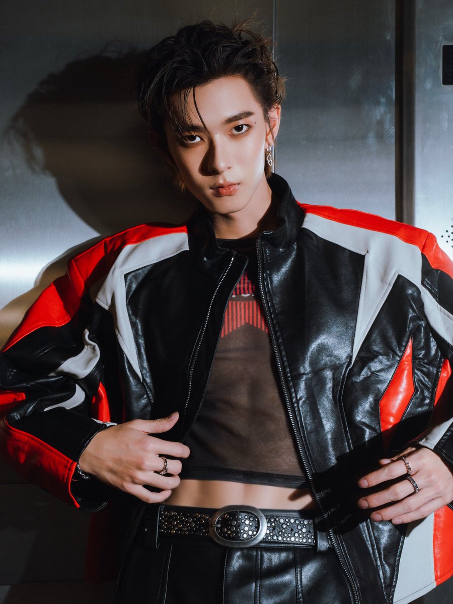 ppoohkt's tweet image. Last stop of #PitBabeTheSeries 🏎️🏁