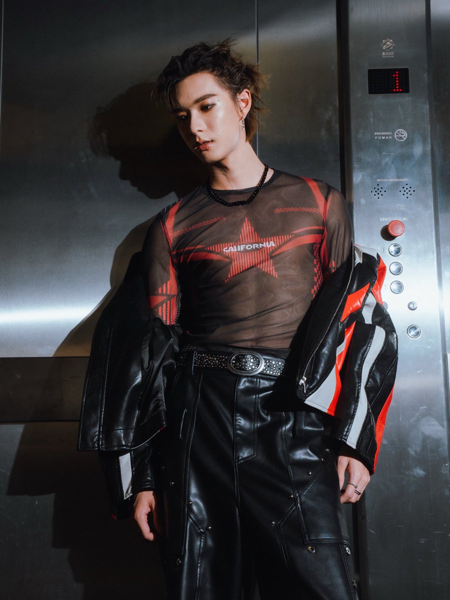 ppoohkt's tweet image. Last stop of #PitBabeTheSeries 🏎️🏁