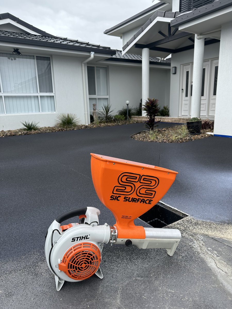 Sic Surface Australia tweet media