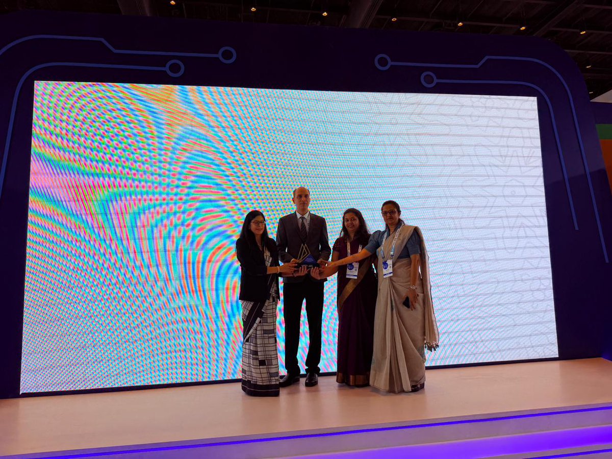 BharatConnect_'s tweet image. Moments from the @tallysolutions B2B launch in collaboration with @AxisBank at the @NPCI_NPCI booth on Day 1 of @GffFintechfest ' 2025.
TallyPrime, now live with Bharat Connect!
#BharatConnect #GFF #NBBLxGFF2025 #DigitalPayments