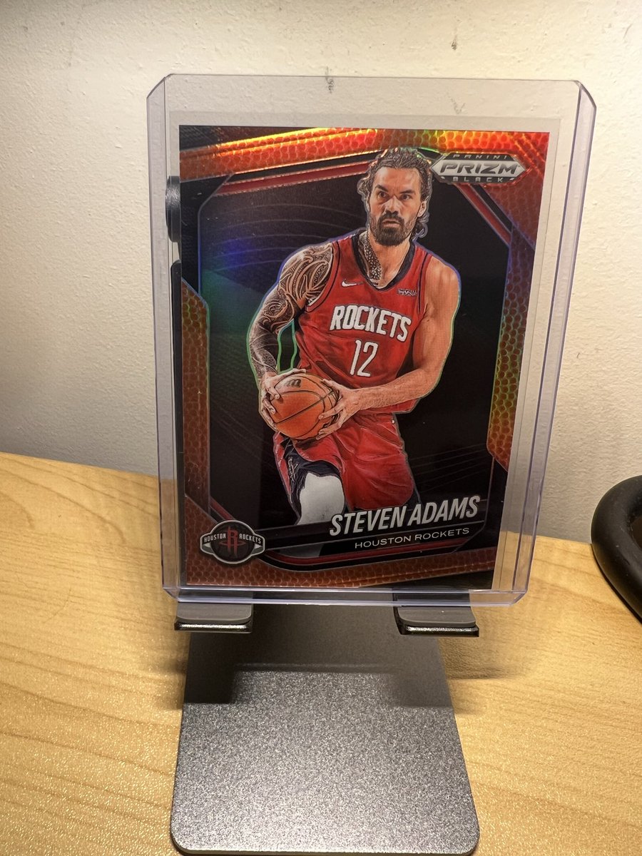 BasedCardGuy's tweet image. Check out Steven Adams 2024-25 Panini Prizm Black Basketball Prizm /225 Rockets #242 ebay.us/m/sfJDhc #eBay via @eBay #TBBRepost #TBBCrew #CardsForSale #NBA #Prizm #PrizmBlack #Basketball #StevenAdams #Rockets #HoustonRockets