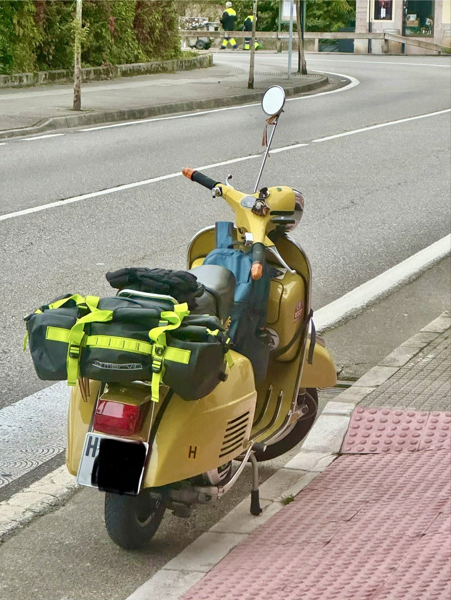 Ready For a trip ? #vespa #lambretta #scooter