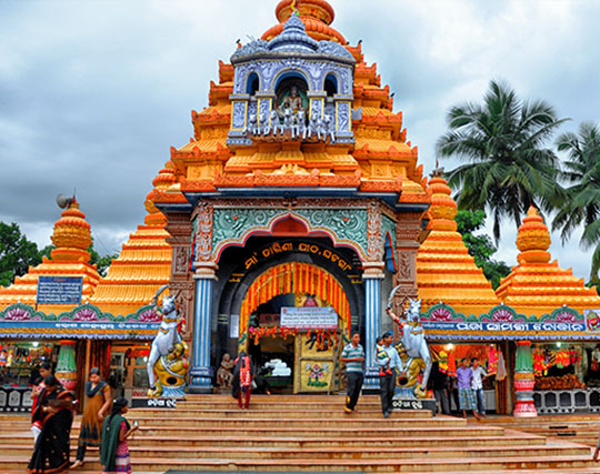 JaleswarRailFan's tweet image. Please start a daily train from Jaleswar or Baleshwar to Kendujhargarh, making it easier for pilgrims to visit the sacred ghatagaon tarini and pay homage to goddess tarini. This would be a huge boon for those seeking blessings and spiritual solace.
@AshwiniVaishnaw @dpradhanbjp