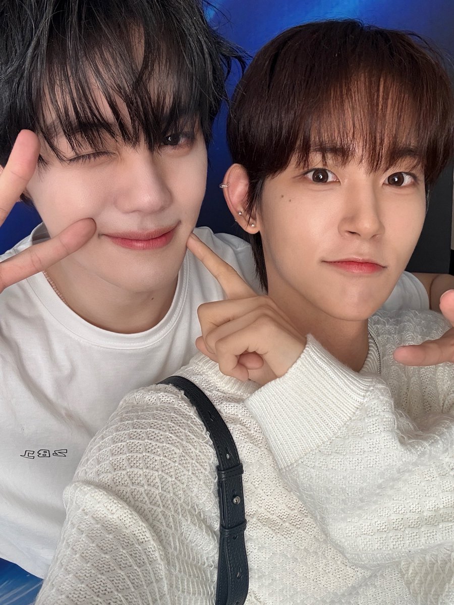 서원이 인스타에 규빈이다🩵🩵