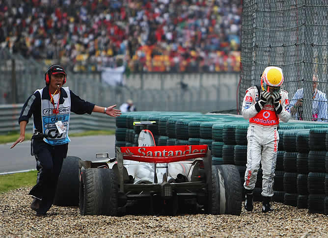 javi3navg's tweet photo. 18 years of... 
@LewisHamilton https://t.co/VrLnBx08K0