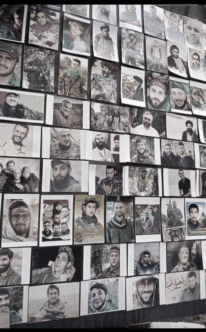 Dohasaeed245's tweet image. لَيسَ لَدينَا فِي بِلادنَا أيّ أبطَال
 أفضَل مِنَ الشُّــهَدَاء..

#صباح_الخير #يوم_المعلم #نصر_اكتوبر_المجيد #زراعة__الشعر__ب4800ريال