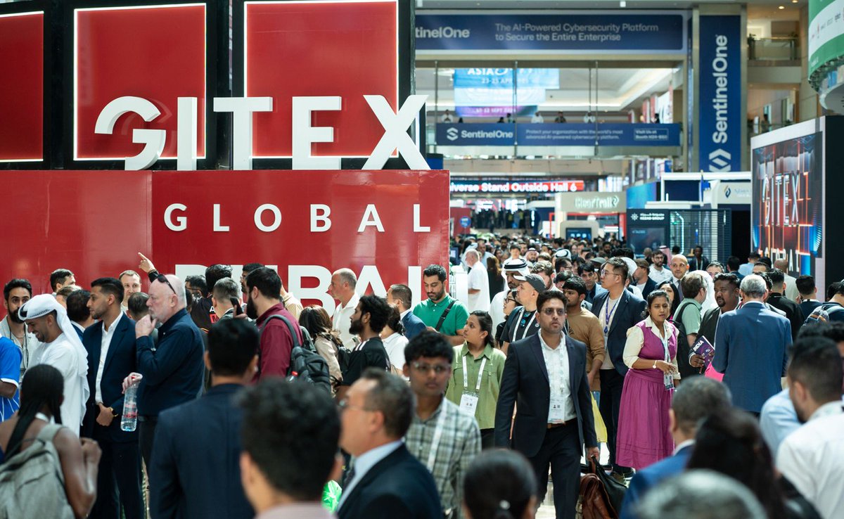 aitechtrend's tweet photo. Global tech leaders converge at GITEX GLOBAL 2025 in Dubai to shape future of AI, biotech, quantum computing, and data centres

It brings together 6,800+ tech enterprises and 2,000 startups from 180 countries: driving innovation in future.

#GITEXGLOBAL #AI #Innovation #Dubai https://t.co/G0SjtAt0k3