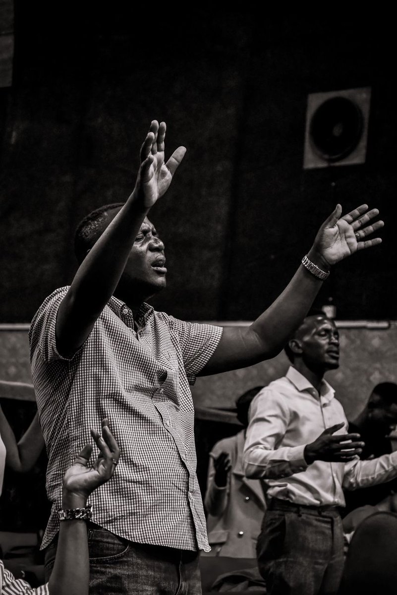exploitsug's tweet image. Today is TUESDAY! 💃🏾💥
We invite you to join us once again for the Tuesday Prayer Altar where we will be joined by Pastor Patrick Muhereza, (@patrezah) Lead Pastor of The Vive Church!
⏰ Doors open at 5:30PM
📍 The Plaza Auditorium - Jinja Road (opp. KCB Bank)
Come expectant!