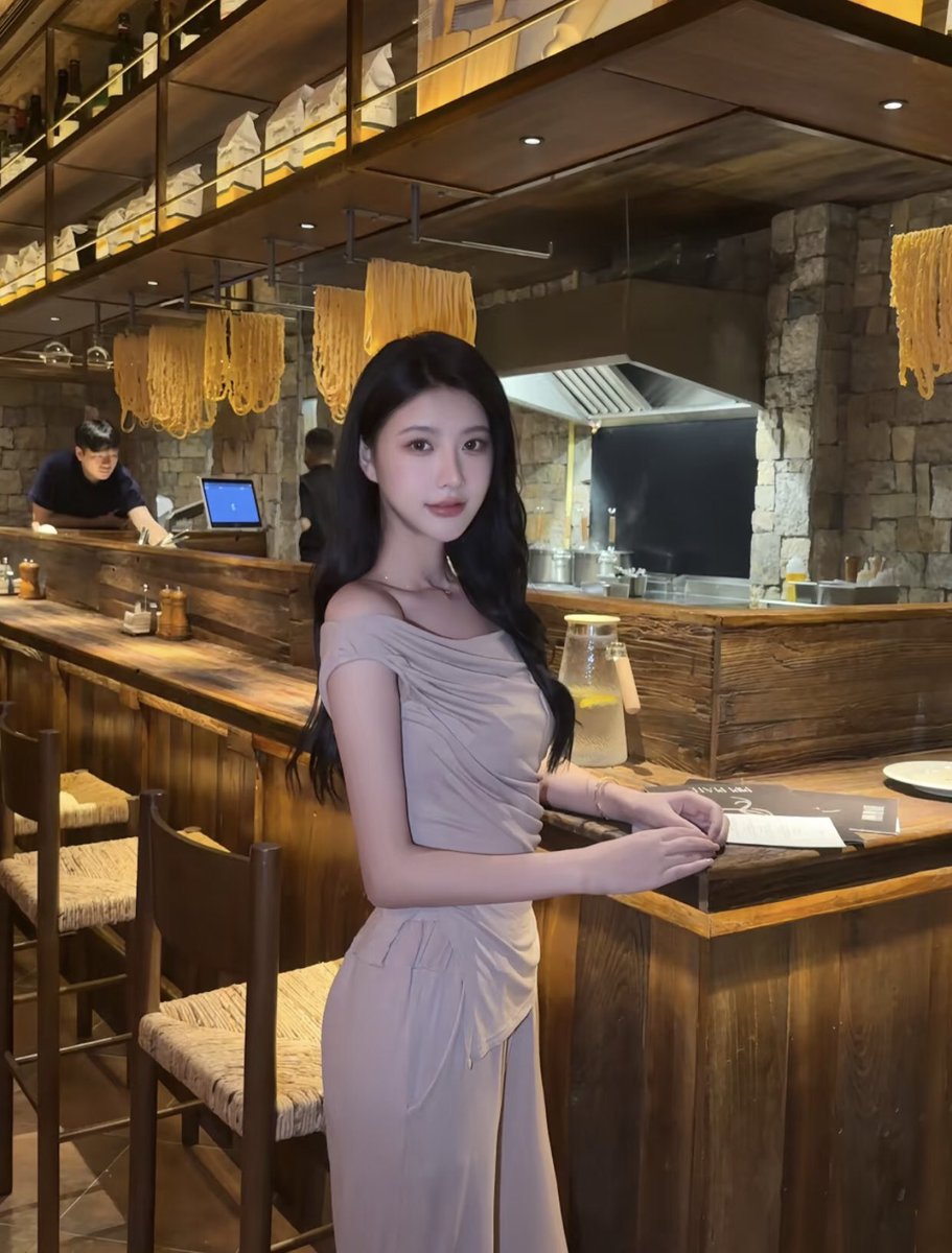 3698aaa's tweet image. 生活的本意就是开心，不是吗