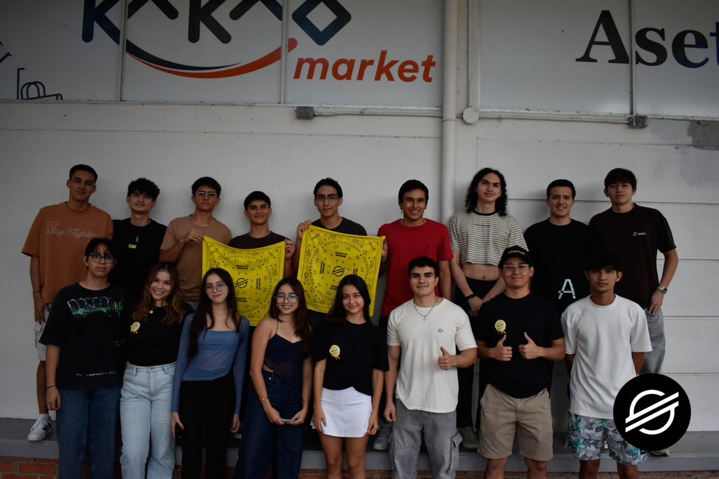 Last Saturday I attended Summer Fridays Week 5, and I think it was my favorite session ❣️Unknown Pitch an amazing experience, thanks <a href="/Cbiux_04/">Sebastián Ceciliano</a> <a href="/Villarley_/">Santiago Villarreal</a> <a href="/StarMaker_LATAM/">Starmaker by Stellar</a> <a href="/TheBAFNetwork/">BAF</a>
