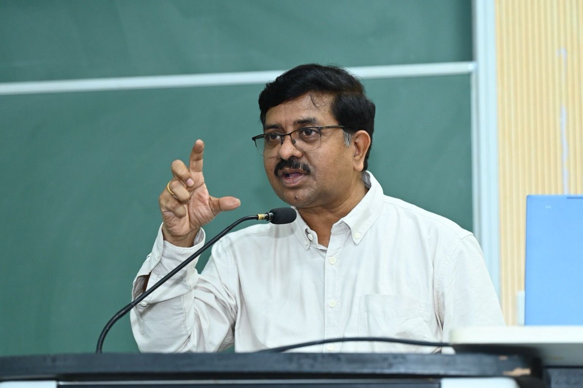 NIH_Hydrology's tweet image. A Special Session on “Innovating for Sustainable Rural Water Security” was held on 5th October 2025 as part of the XIIth Scientific Assembly of the International Association of Hydrological Sciences (IAHS 2025) at IIT Roorkee.