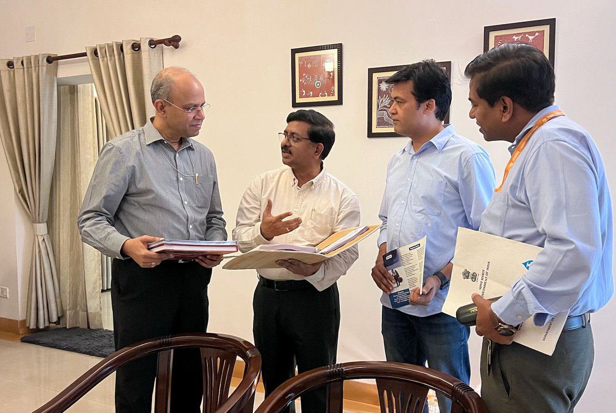 NIH_Hydrology's tweet image. A Special Session on “Innovating for Sustainable Rural Water Security” was held on 5th October 2025 as part of the XIIth Scientific Assembly of the International Association of Hydrological Sciences (IAHS 2025) at IIT Roorkee.