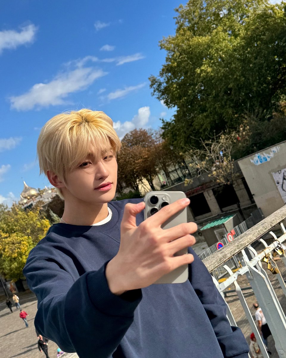 HANJIHOONPICS tweet picture