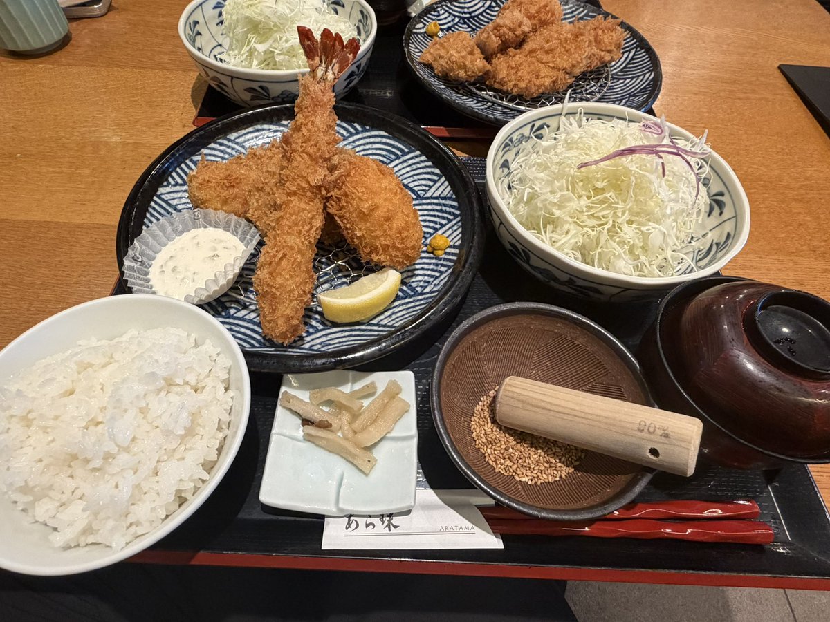 po4444n___'s tweet photo. 今日はNEWSのライブに行ってるんごよ https://t.co/k6WBp3jUML