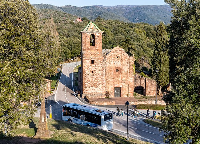 xarxadeparcs's tweet photo. 🚍El Parc Natural del @Montseny amplia aquesta tardor els horaris del #BusParc i regula els accessos en vehicle privat a Santa Fe, Fontmartina i Collformic
💚Hi haurà un nou punt d'acollida al Brull
ℹ️ https://t.co/W8TiShylcx https://t.co/I8EkTDswTK