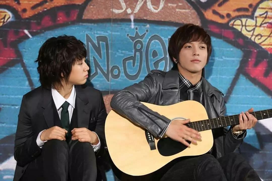nencypratama2's tweet image. 2009.10.07 ~ 2025.10.07
16th Debut Anniversary Actor Jung Yonghwa 🎉🎉🎉🥳🥳
#Happy_16th_Debut_Anniversary_Actor_JYH 🎉🎊

#ANJELL
#KangShiwo

@JYHeffect 
@official_CNBLUE