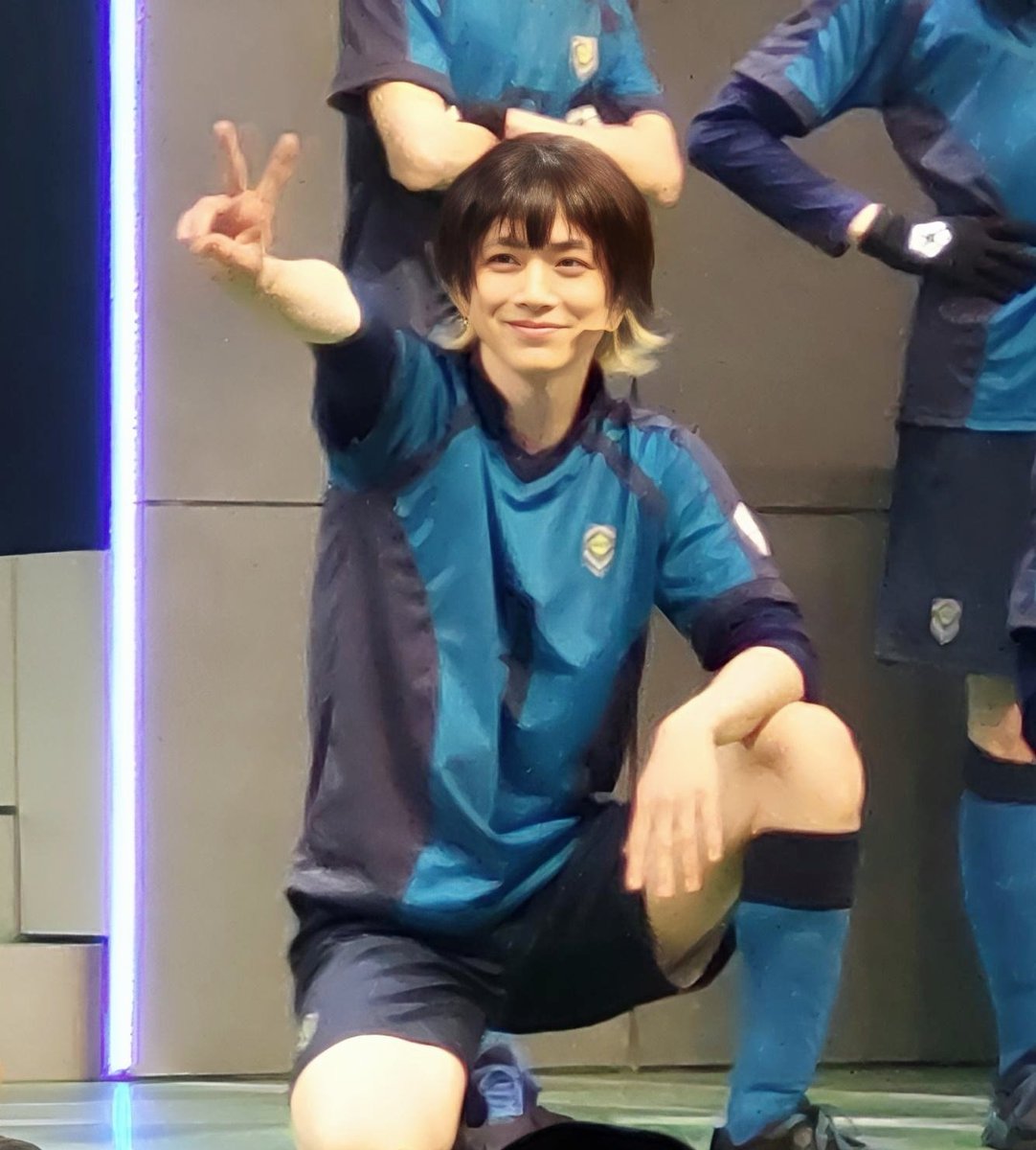 _bachisagii's tweet image. the bllk live action casting director need to lock in bc the stageplay set the bar HIGH