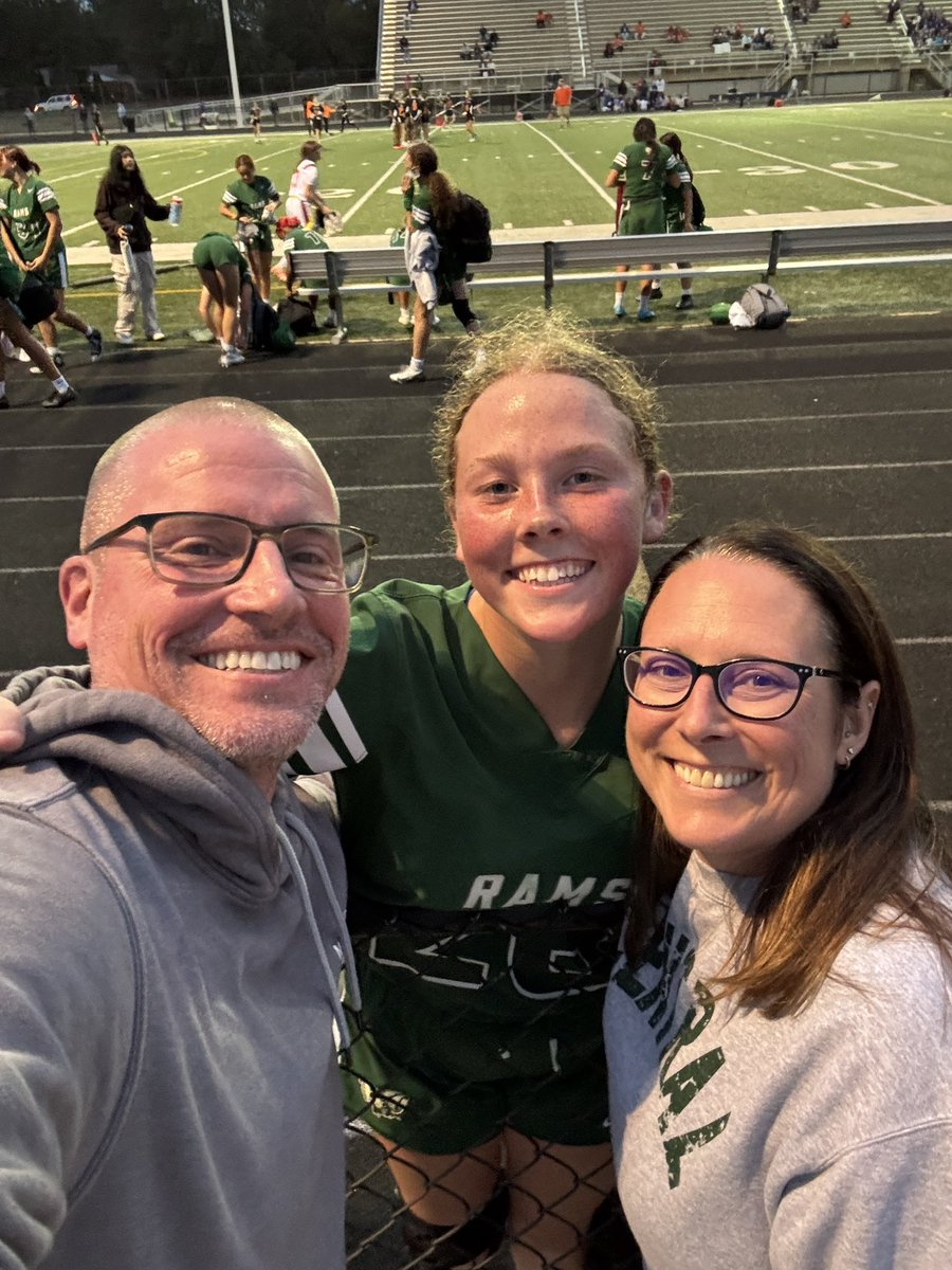 hubbardbradford's tweet image. Rams to 2nd round of Regionals! 1st playoff win in @Grayslake_Rams history! Won 20-19 in OT. Trailed 6-19 in 4th Q. Calla threw tying TD on 4th down w/4 seconds left &amp;amp; passed for the score in OT. 3 TDs and two 1-pt conversions. So proud of this team! #HubbardSisters #makeitmatter