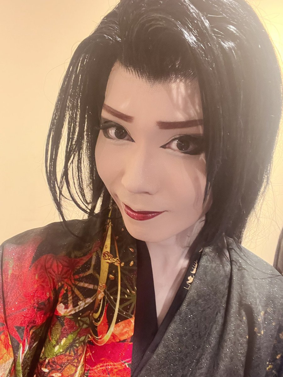 yyv_w2's tweet photo. 10.06 単発公演 https://t.co/419Po2nb4q