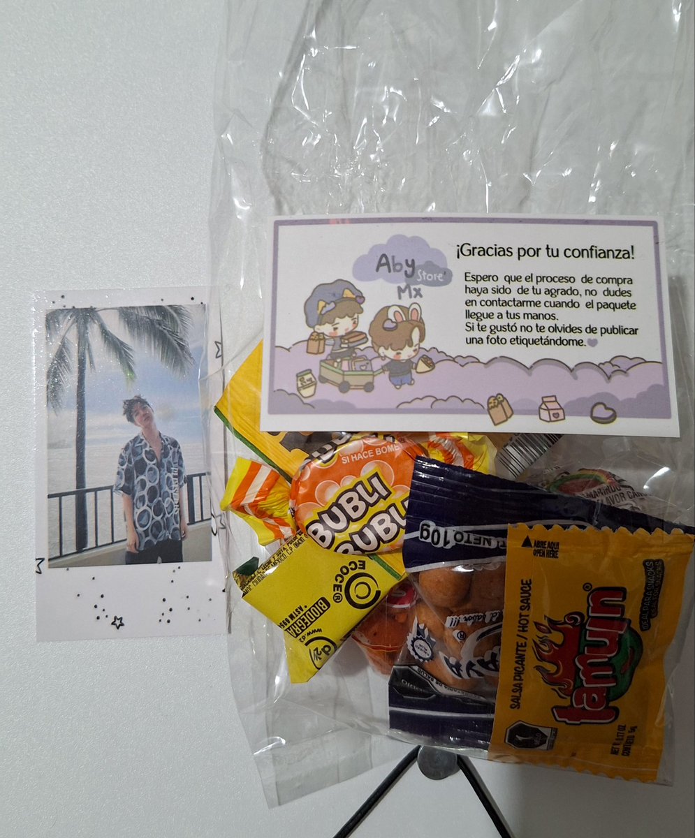 Vengo a dejar una nueva referencia del paquete que me llegó hoy. Todo en buen estado y recibiendo mi primera tarjetita con nuevo diseño.

Gracias <a href="/Aby_StoreMx/">🇲🇽Aby Store'Mx</a> ☺️💜✨️