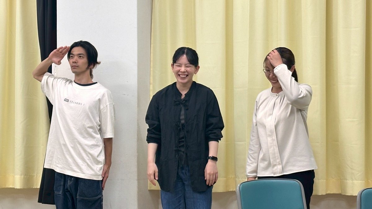 A_tomoka28's tweet photo. 劇団カルタ 第4回公演
『雷ノ鳥（ゴロツキノトリ）』

お稽古の日々です✏️

座組の皆様から学ぶことだらけだ〜毎回脱帽。
それらをアウトプットしていくわよ✊🏻 ̖́-

観にきてもらえたら幸せです🐦‍⬛❤️‍🔥

【ご予約】あきたや扱い🧚‍♀️
https://t.co/DF5pR5HLVT

#雷ノ鳥
#ゴロツキノトリ https://t.co/EmKinZXkUe
