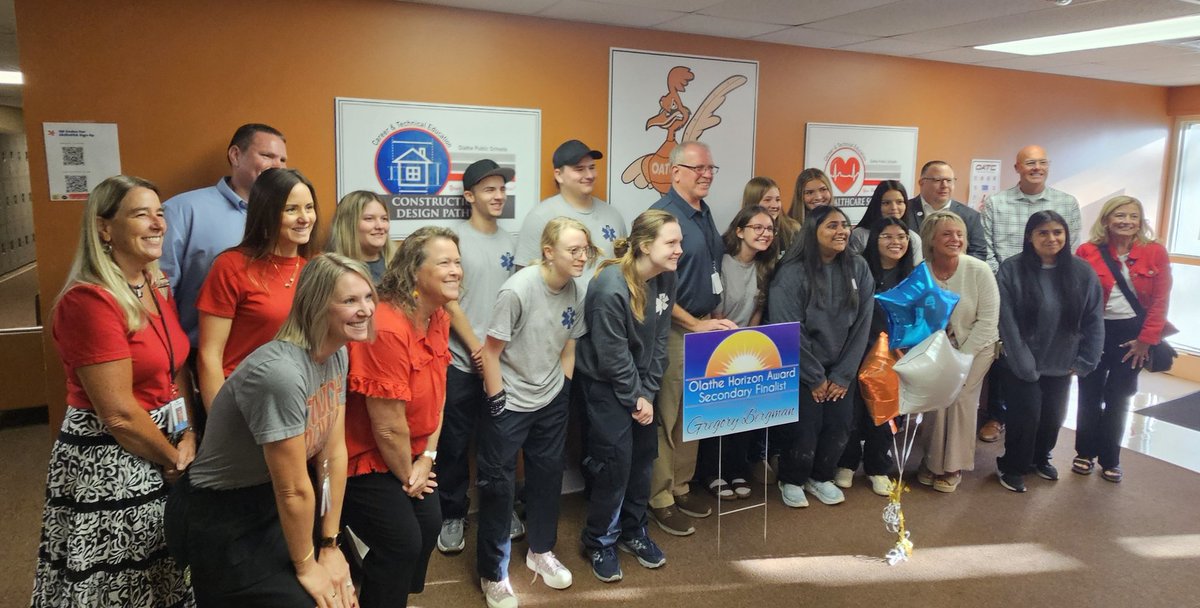 KS Horizon Teacher Nominee winner for lathe Public Schools: Greg Bergman, EMS Academy instructor for the Two-year Academies. 
<a href="/olatheschools/">Olathe Public Schools</a> @olathecareerpathways <a href="/YeagerBrent/">Dr. Brent Yeager</a> #cteworks #Paramedic #FirstResponders