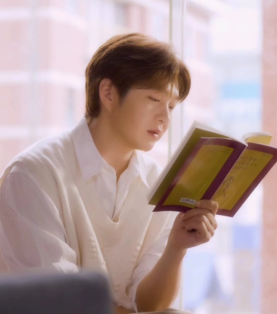 tabbisub_mel's tweet image. 남친룩. 남자룩. 가을남자룩.을 입혀놔도 영원히 얼굴만은 뽀둥한 남자가 취향