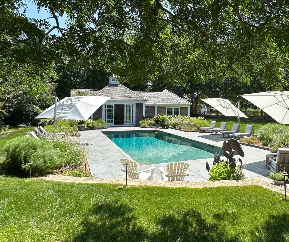 PhilbrookCC's tweet image. Can a finished pool house or garage addition ever feel like comfortable, livable space? The answer is an emphatic “yes.” New regulations regarding accessory dwelling units have made building one much more feasible.
#BuiltByPhilbrook #NewEnglandHome #CapeCodBuilder #ADU #DennisMA