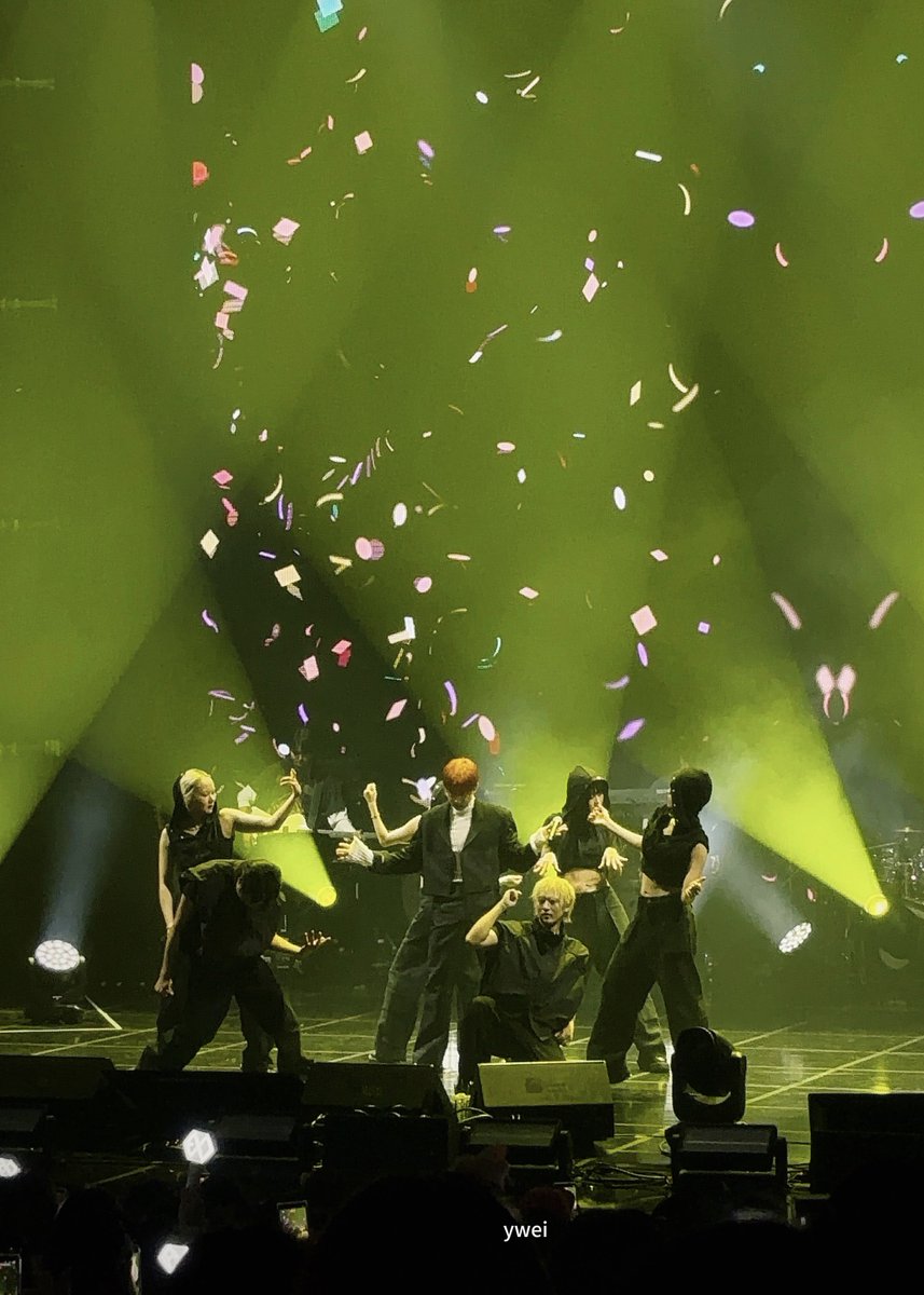 ywei 💫 tweet media