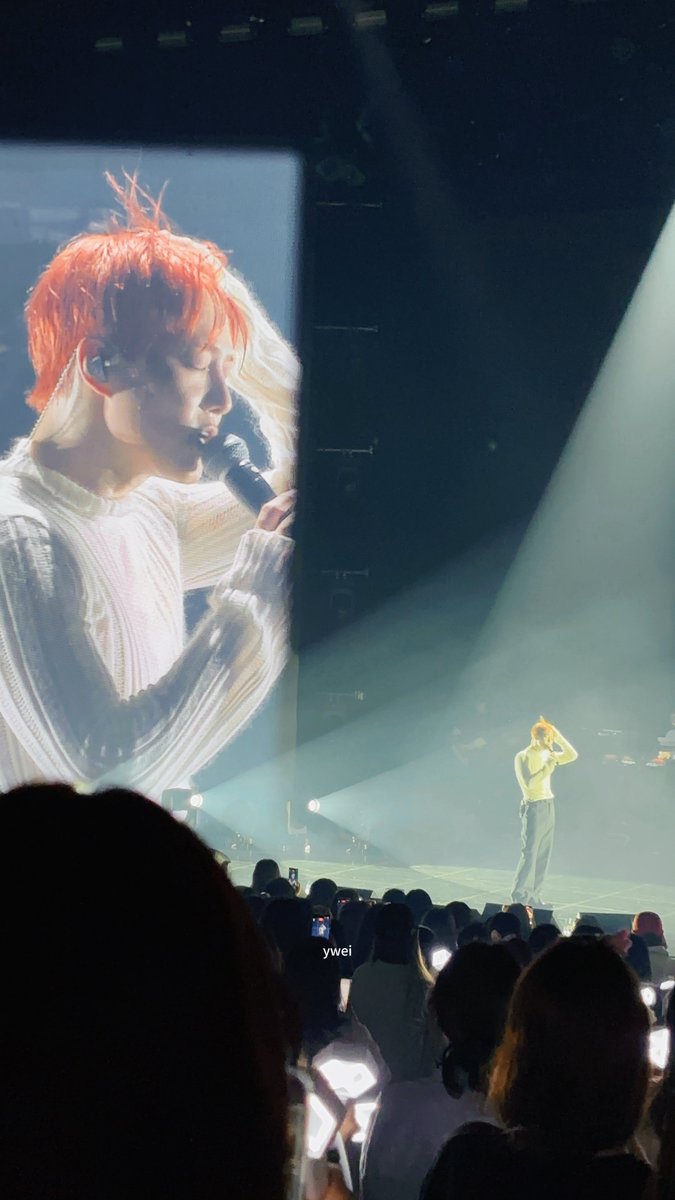 ywei 💫 tweet media