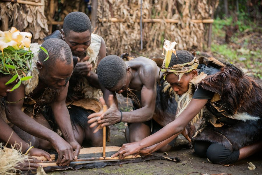 DagizTravel's tweet photo. Beyond the Trek:
After meeting Uganda’s gorillas &amp; chimps, explore the local culture!
🎶 Music &amp; dance
☕ Coffee &amp; crafts
🏡 Village walks
🤝 Meet the communities conserving the forests

Wildlife + People = True Adventure 🌿
#DagizTravel #CommunityTourism #Uganda https://t.co/LoIJ75ELEB